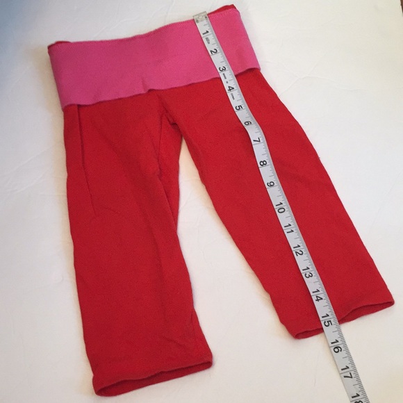 Baby red rollover sweatpants size 12-18 months - Picture 3 of 4